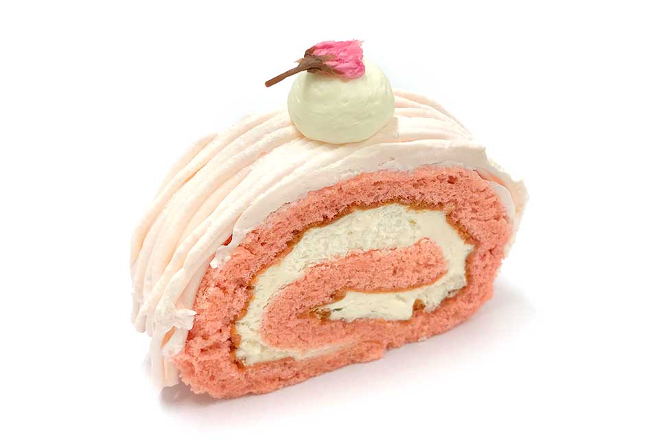 ケーキ：桜ロール